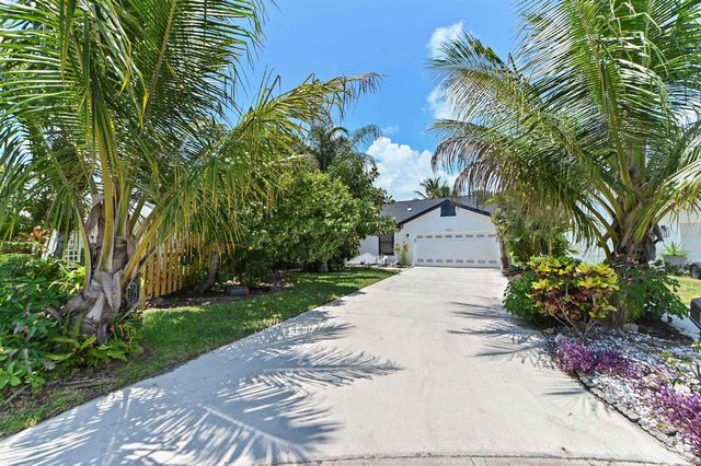 1200 NW 18th Avenue, Delray Beach, FL 33445