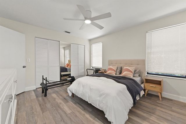1200 NW 18th Avenue, Delray Beach, FL 33445