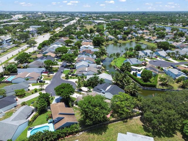 1200 NW 18th Avenue, Delray Beach, FL 33445