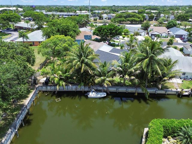 1200 NW 18th Avenue, Delray Beach, FL 33445