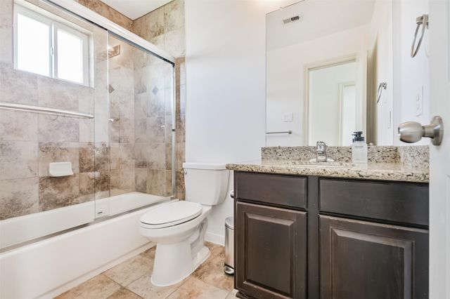 1822 Don Alejandro, Houston, TX 77091