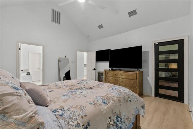9700 Jay Road, Hitchcock, TX 77563