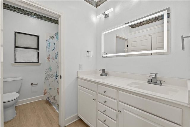 9700 Jay Road, Hitchcock, TX 77563