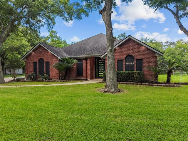 9700 Jay Road, Hitchcock, TX 77563