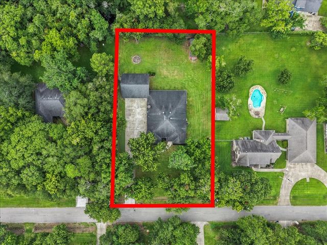 9700 Jay Road, Hitchcock, TX 77563