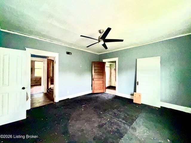 3215 Grand Ave, Louisville, KY 40211