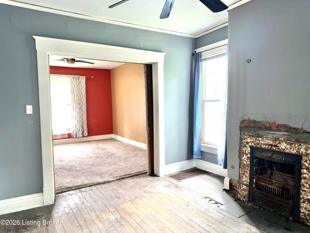 3215 Grand Ave, Louisville, KY 40211