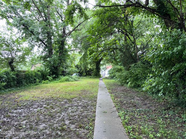 3215 Grand Ave, Louisville, KY 40211