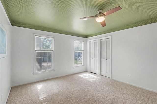 9908 Perry Drive, Overland Park, KS 66212