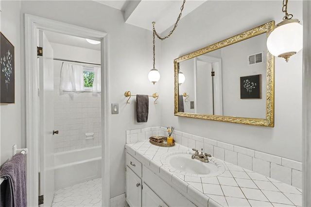 9908 Perry Drive, Overland Park, KS 66212