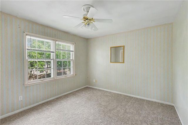 9908 Perry Drive, Overland Park, KS 66212