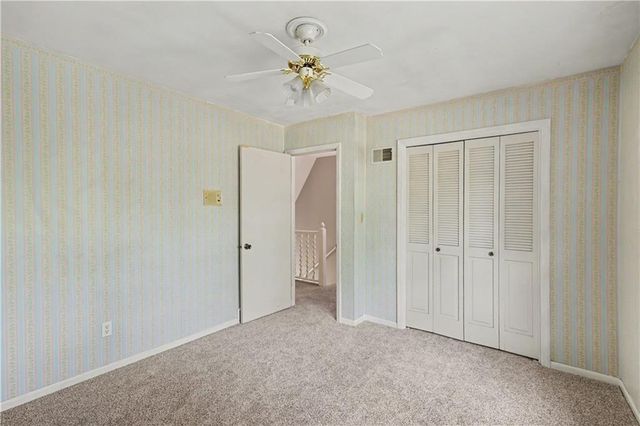 9908 Perry Drive, Overland Park, KS 66212