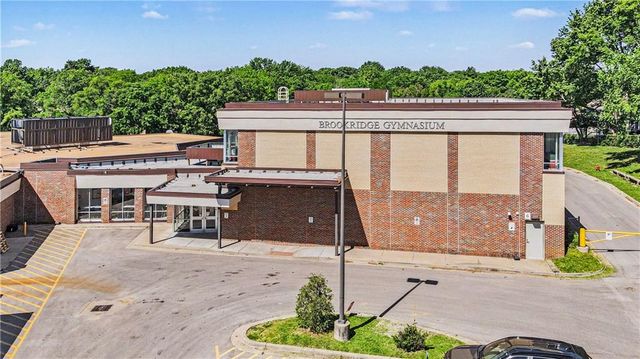 9908 Perry Drive, Overland Park, KS 66212