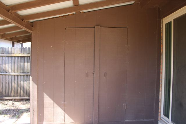 615 Renfro Street, Burleson, TX 76028