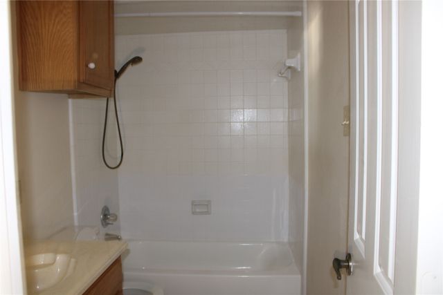 615 Renfro Street, Burleson, TX 76028