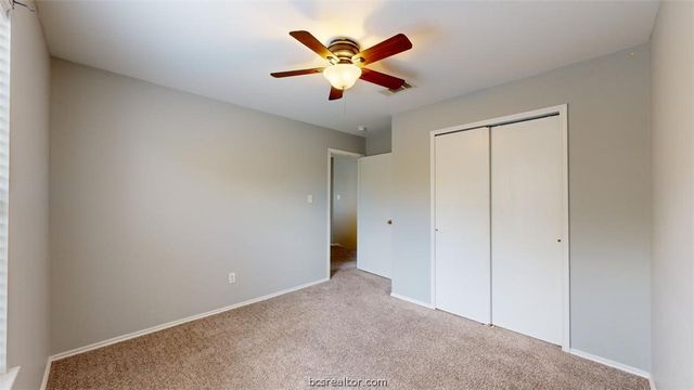 15214 Meredith Lane, College Station, TX 77845