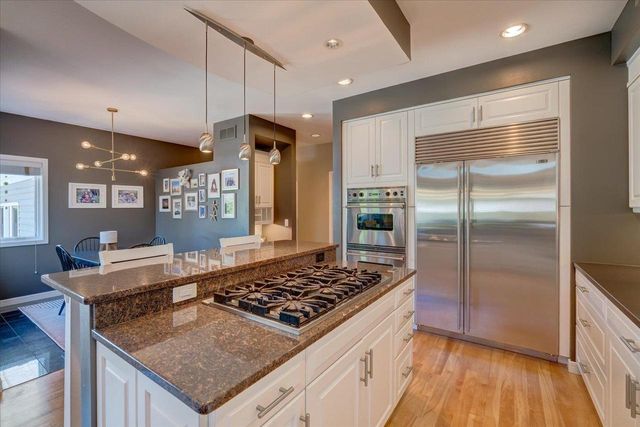 5596 Surrey Lane, Waunakee, WI 53597