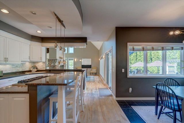 5596 Surrey Lane, Waunakee, WI 53597