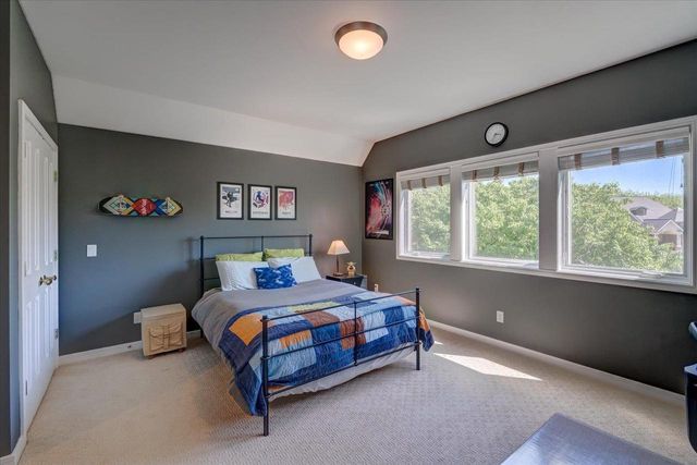 5596 Surrey Lane, Waunakee, WI 53597