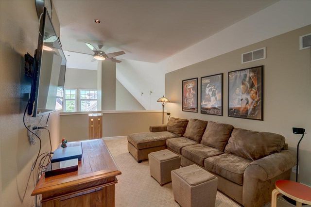 5596 Surrey Lane, Waunakee, WI 53597