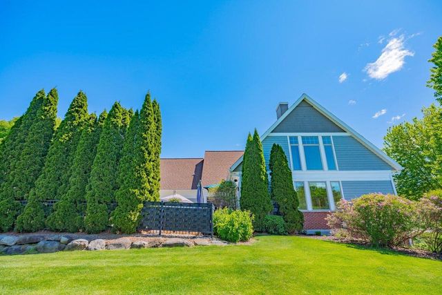 5596 Surrey Lane, Waunakee, WI 53597