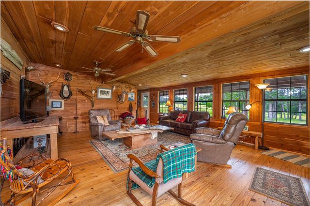 24661 Squirrel Road, New Ulm, TX 78950