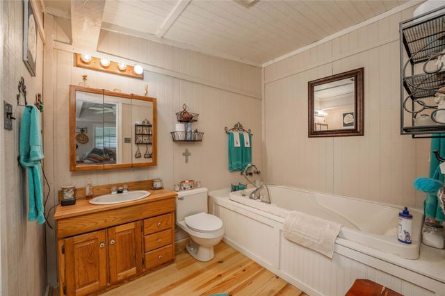 24661 Squirrel Road, New Ulm, TX 78950