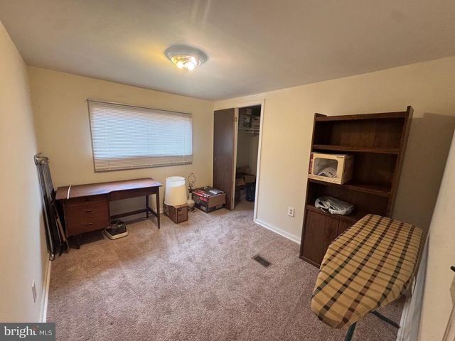 316 HAWKINS FARM RD, Bumpass, VA 23024