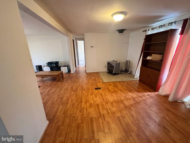 316 HAWKINS FARM RD, Bumpass, VA 23024