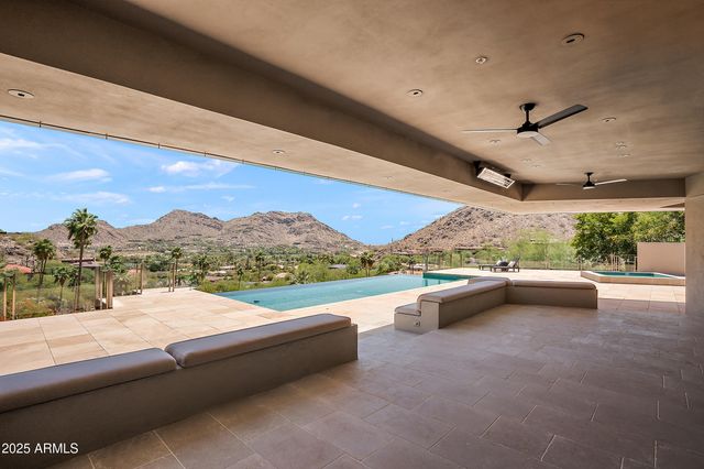 4536 E FOOTHILL Drive, Paradise Valley, AZ 85253