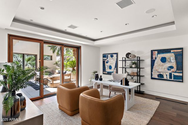 4536 E FOOTHILL Drive, Paradise Valley, AZ 85253