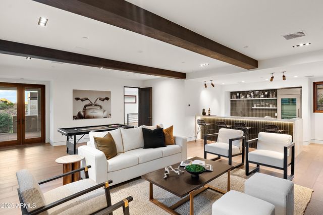 4536 E FOOTHILL Drive, Paradise Valley, AZ 85253