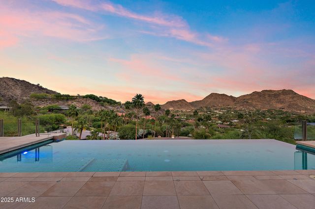 4536 E FOOTHILL Drive, Paradise Valley, AZ 85253