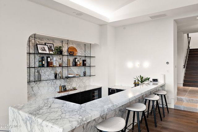 4536 E FOOTHILL Drive, Paradise Valley, AZ 85253