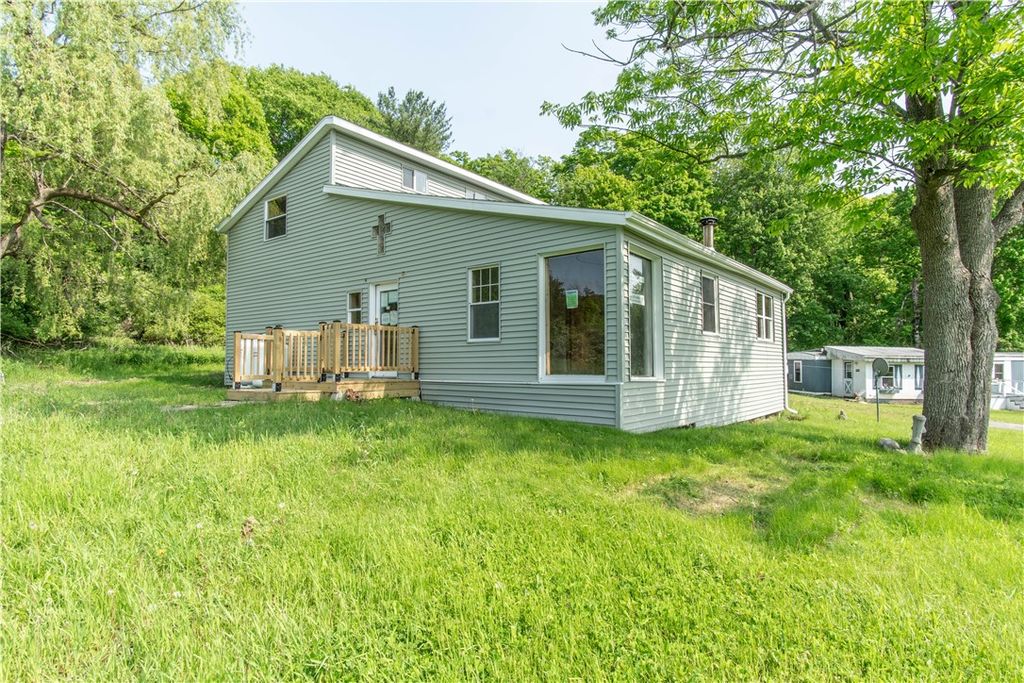 46946 Dingman Point Road, Alexandria, NY 13607