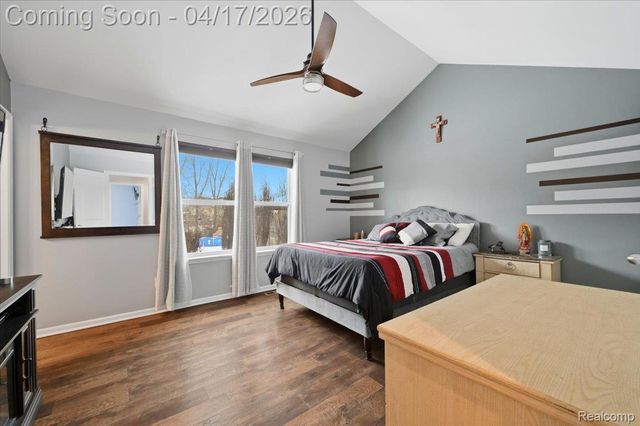 17482 Sunny Crest Drive, Brownstown Charter Township, MI 48174