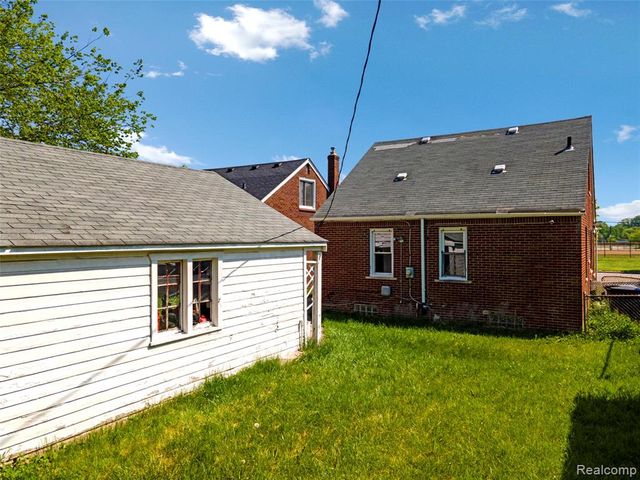 5279 Cadieux Road, Detroit, MI 48224