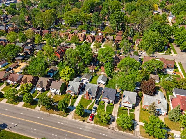 5279 Cadieux Road, Detroit, MI 48224