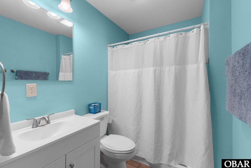 Image 29 of property listing at 5012 Ride Lane, Kitty Hawk, NC 27949