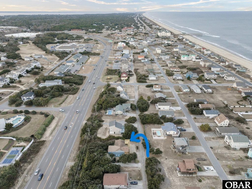 Image 4 of property listing at 5012 Ride Lane, Kitty Hawk, NC 27949