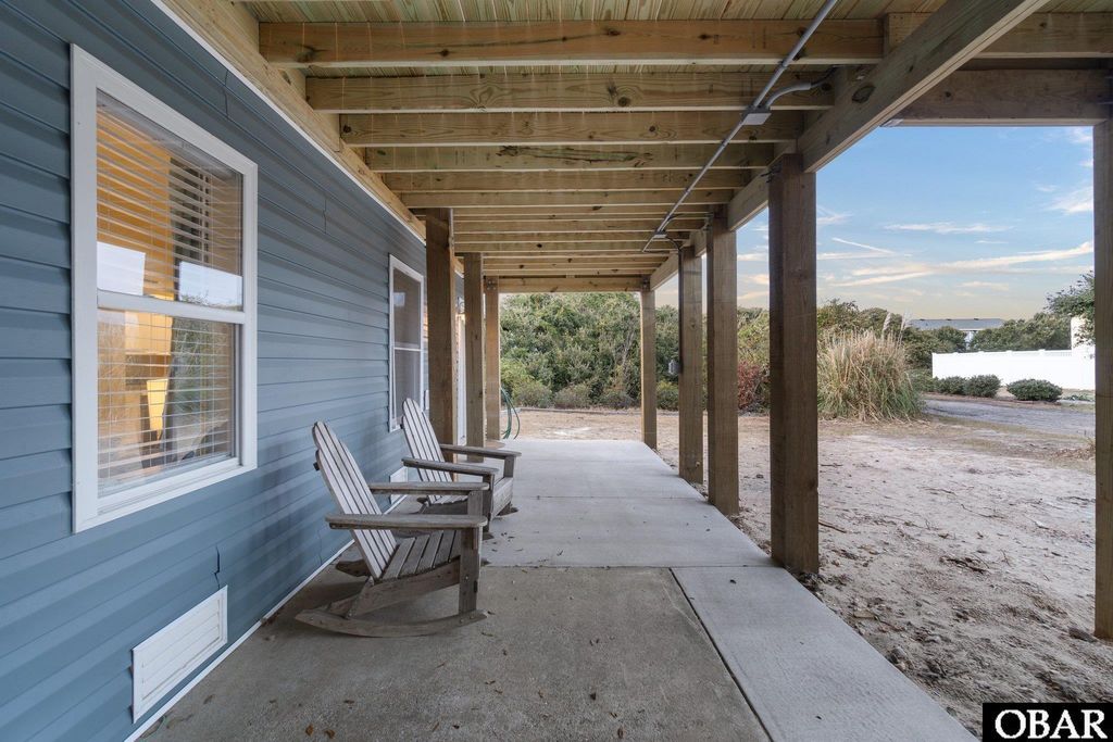 Image 44 of property listing at 5012 Ride Lane, Kitty Hawk, NC 27949