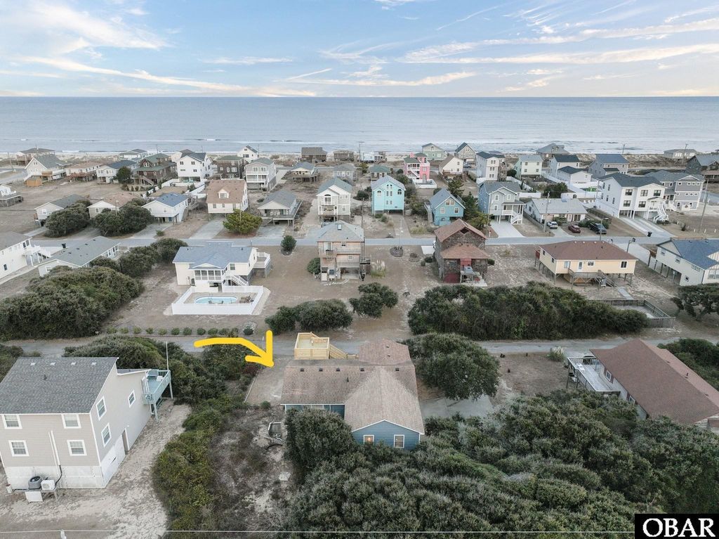 Image 8 of property listing at 5012 Ride Lane, Kitty Hawk, NC 27949