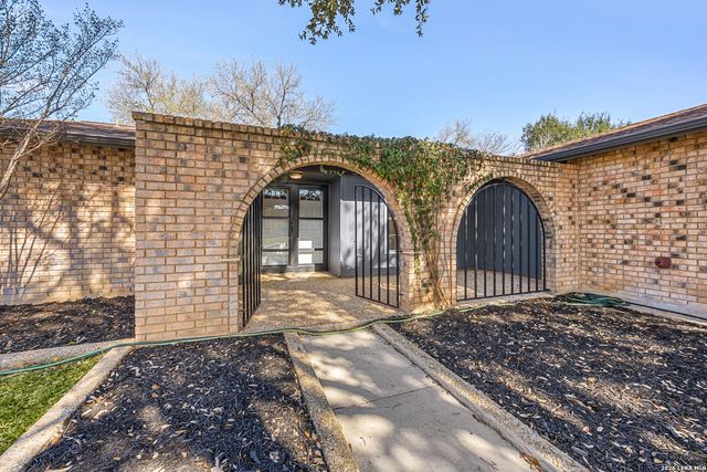 15026 Old Creek St, San Antonio, TX 78217