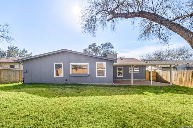 15026 Old Creek St, San Antonio, TX 78217