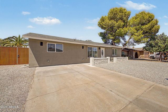 3524 E ANGELA Drive, Phoenix, AZ 85032