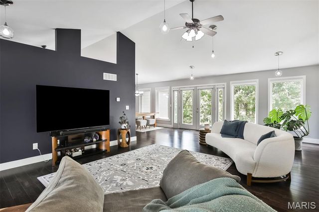 3889 Olde Mill Drive, Byrnes Mill, MO 63051