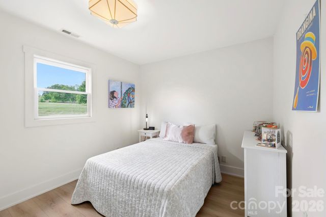 114 Cane Creek Ranch Drive, Fletcher, NC 28732