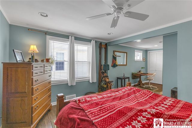 180 Bering Avenue, Tonawanda, NY 14223