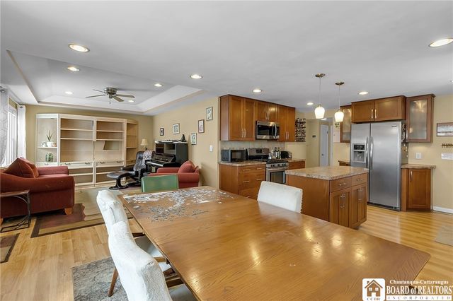 180 Bering Avenue, Tonawanda, NY 14223