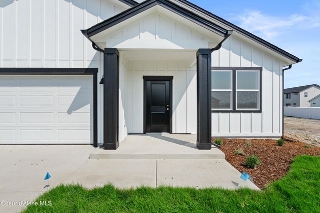 3265 N Pale Fox ST, Post Falls, ID 83854